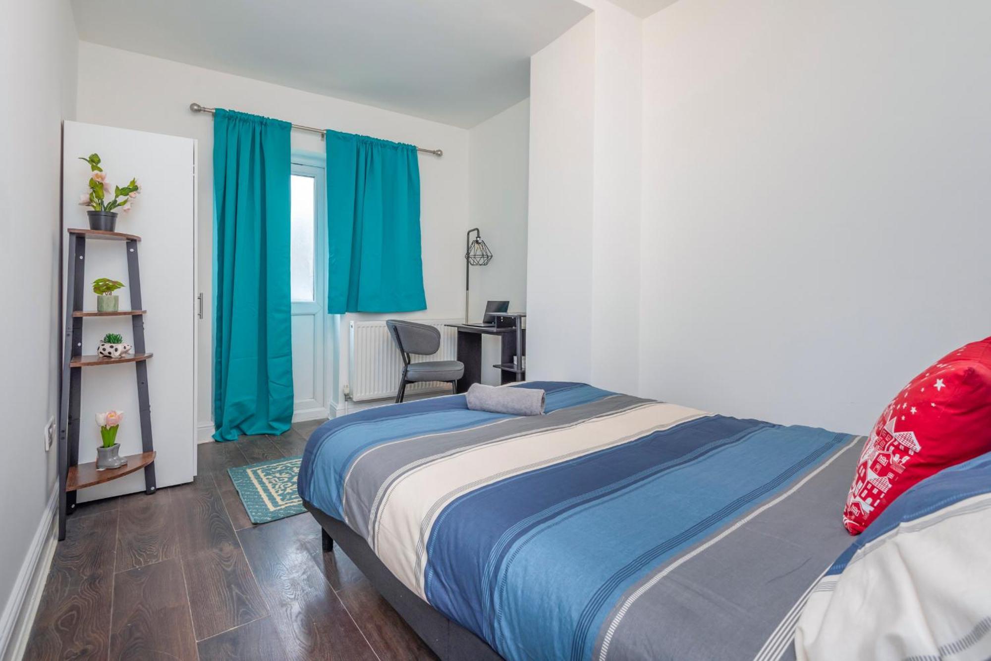 Modern Family Home W/Wi-Fi, Netflix, Self Check-In Londra Esterno foto