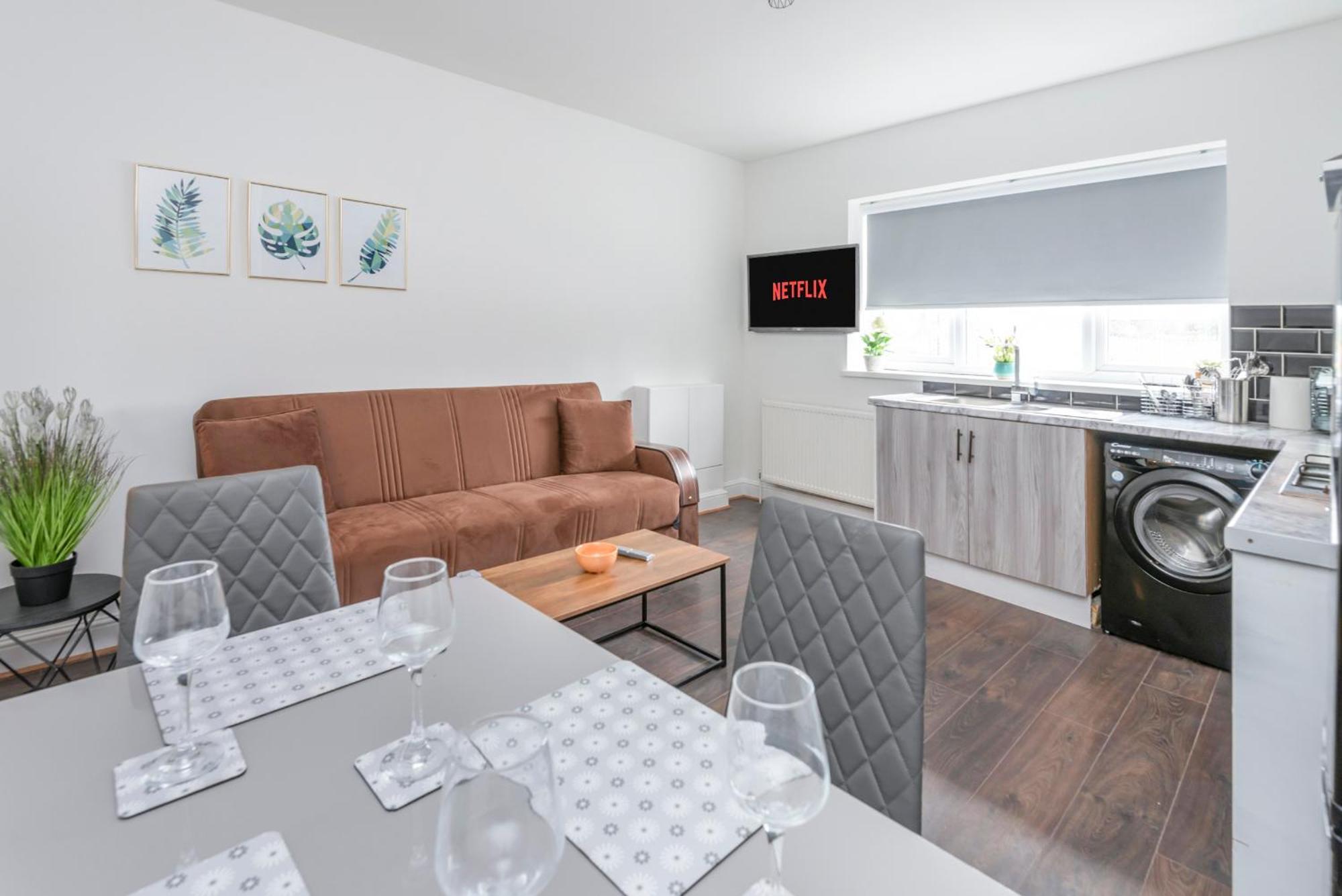Modern Family Home W/Wi-Fi, Netflix, Self Check-In Londra Esterno foto